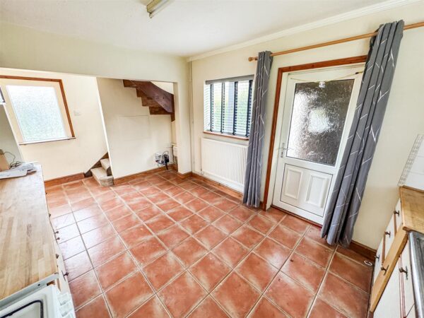 Franklin Fields, Corby