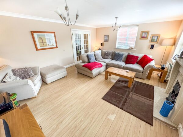 Chatsworth Road, Corby