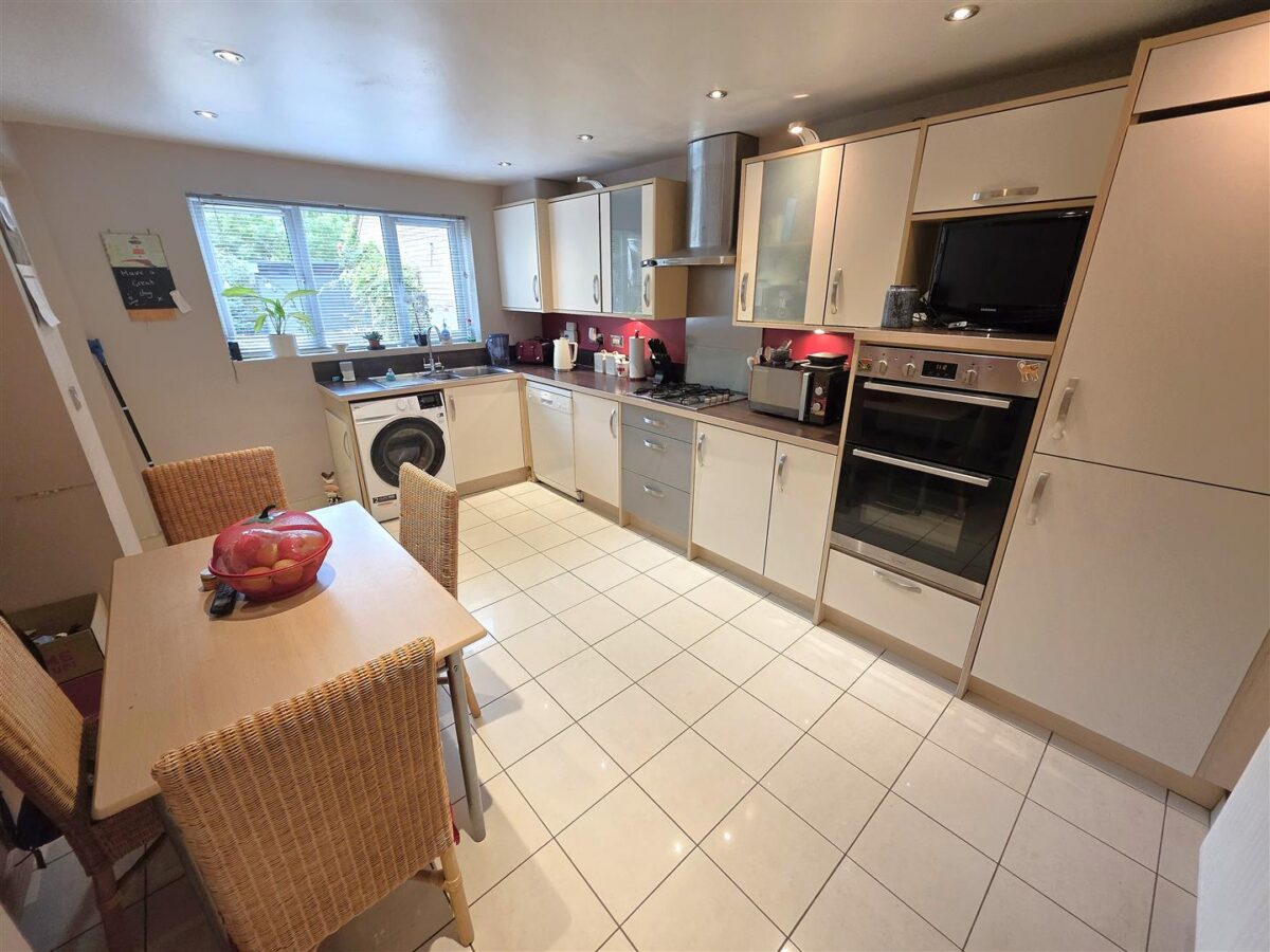 Cheltenham Road, Corby