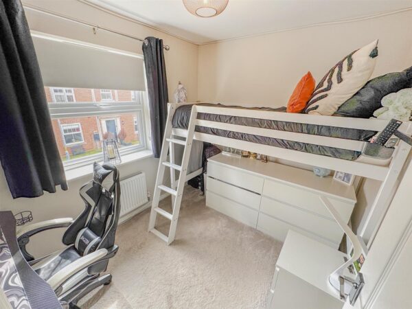 Clarendon Close, Corby