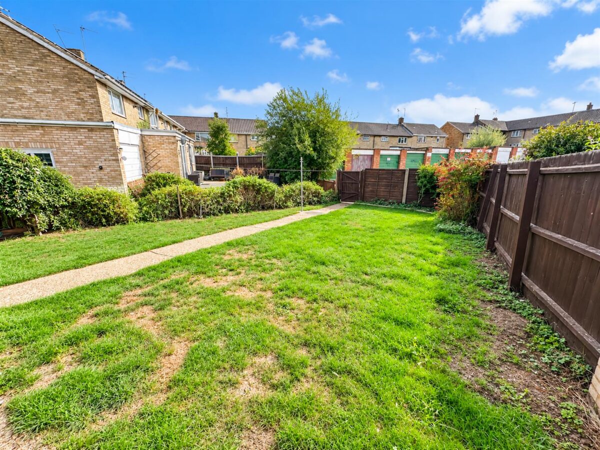 Ollerton Walk, Corby