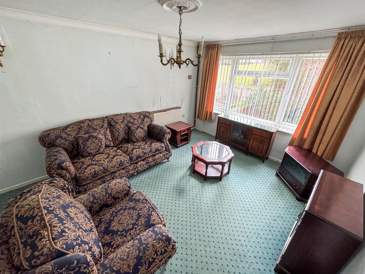 Hillside Crescent, Weldon, Corby