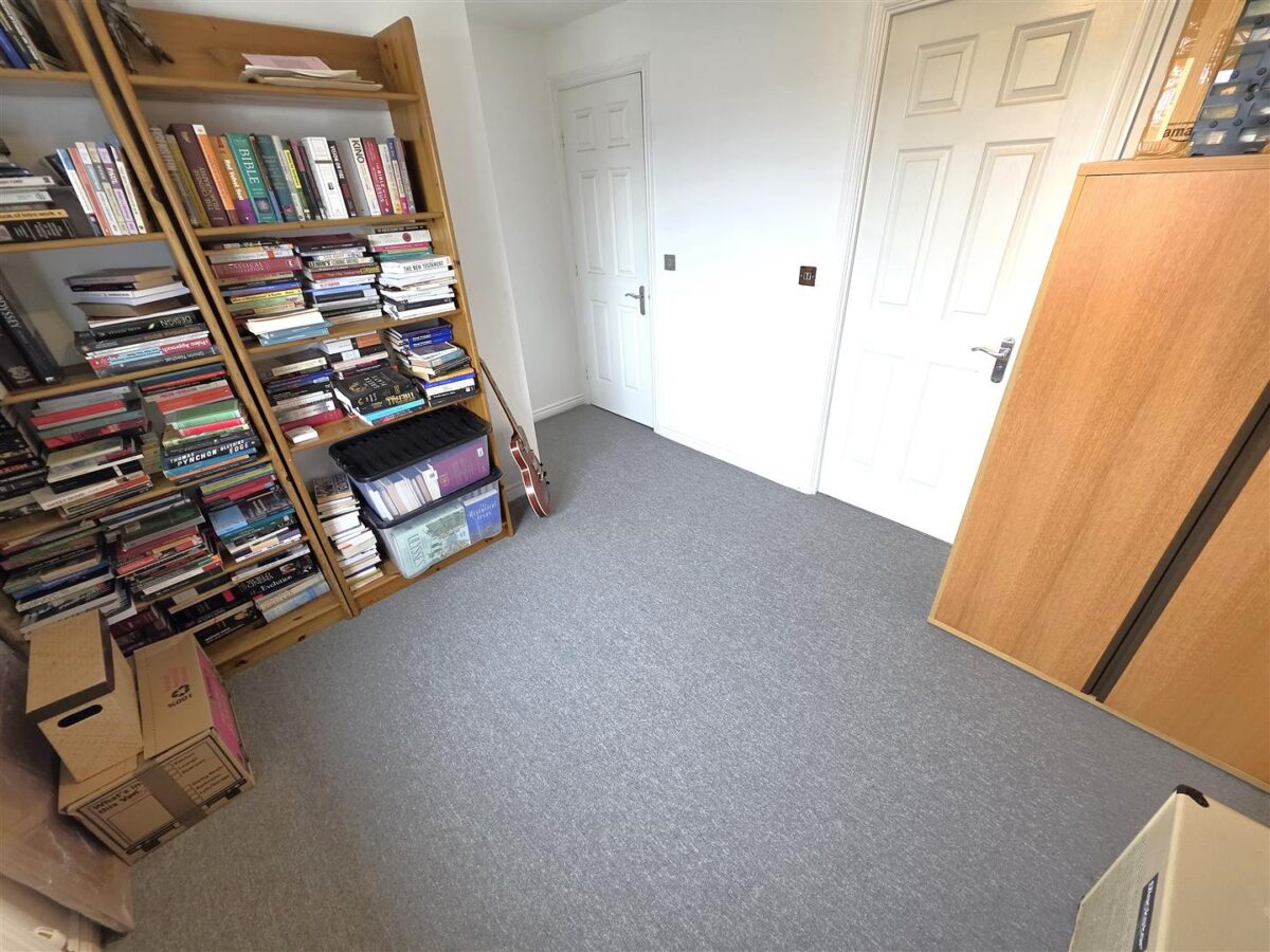 Cheltenham Road, Corby