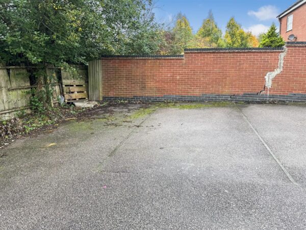 Flatford Close, Corby