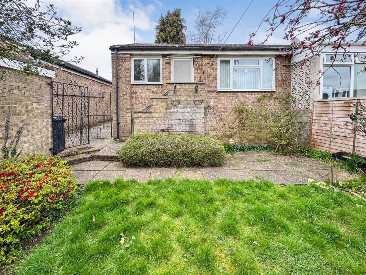 Hillside Crescent, Weldon, Corby