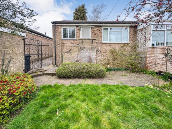 Hillside Crescent, Weldon, Corby