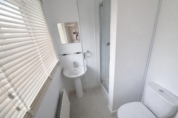 Nuthatch Close, Corby