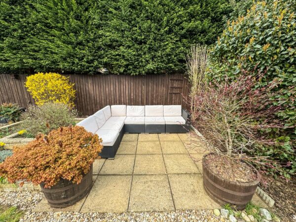 Brisbane Gardens, Corby