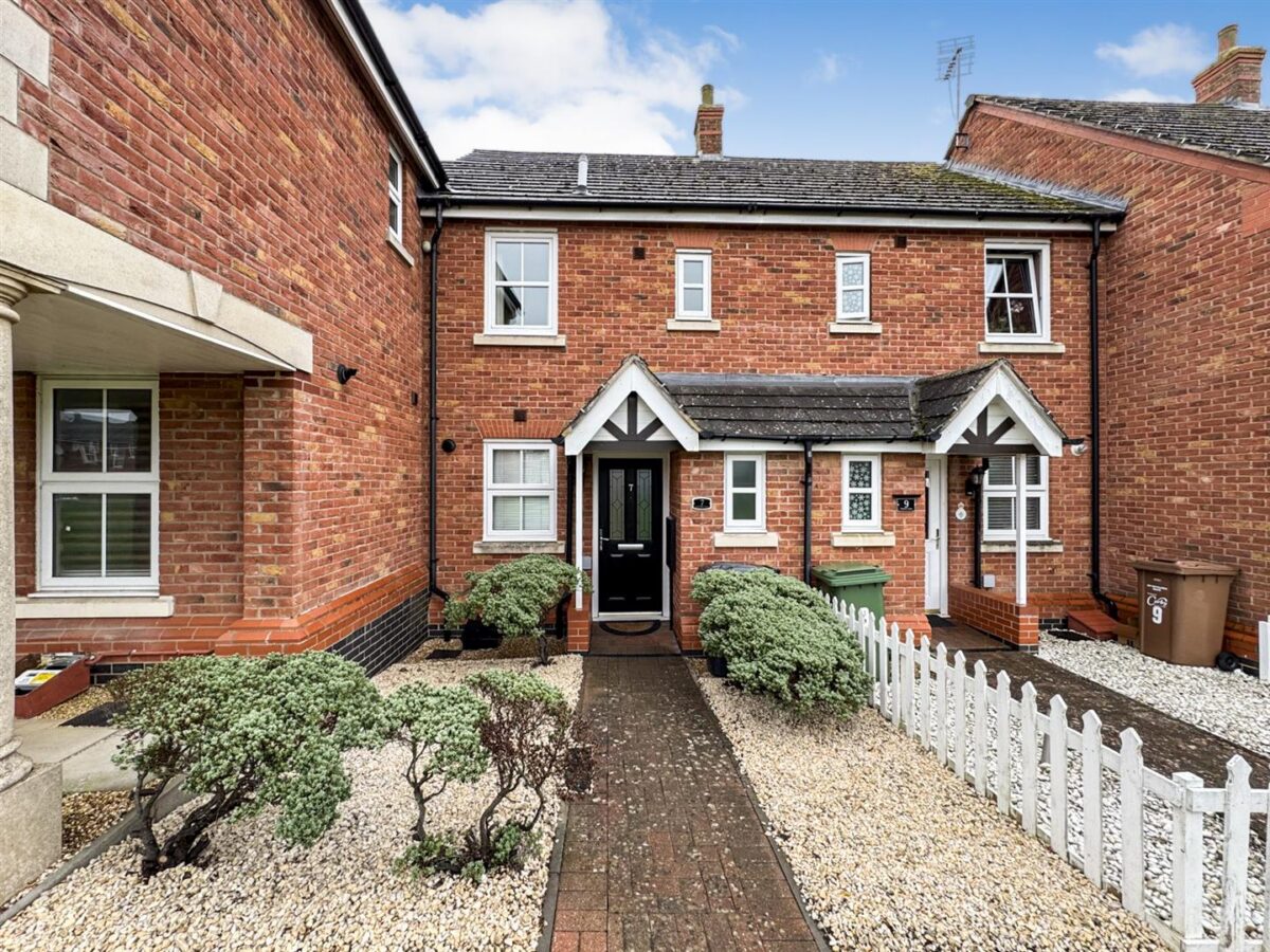 Flatford Close, Corby