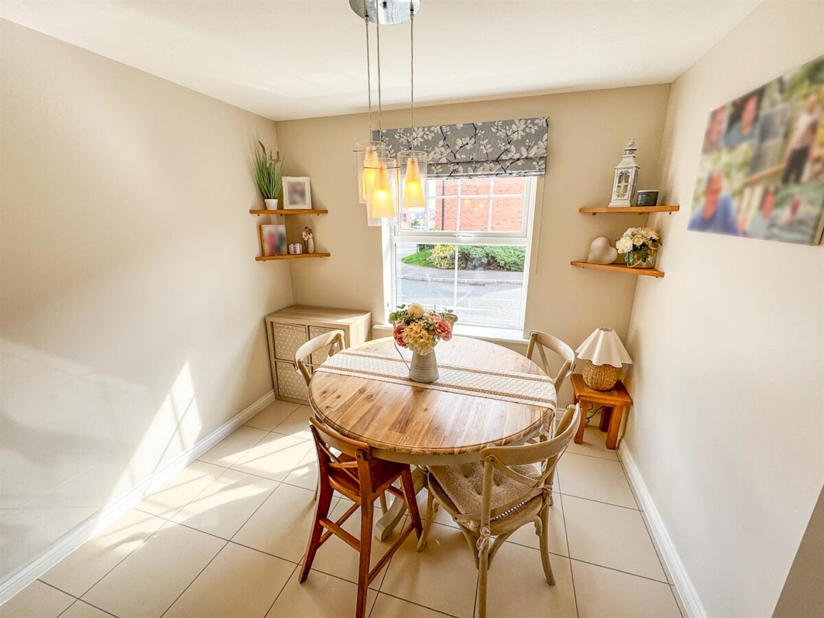 Clarendon Close, Corby