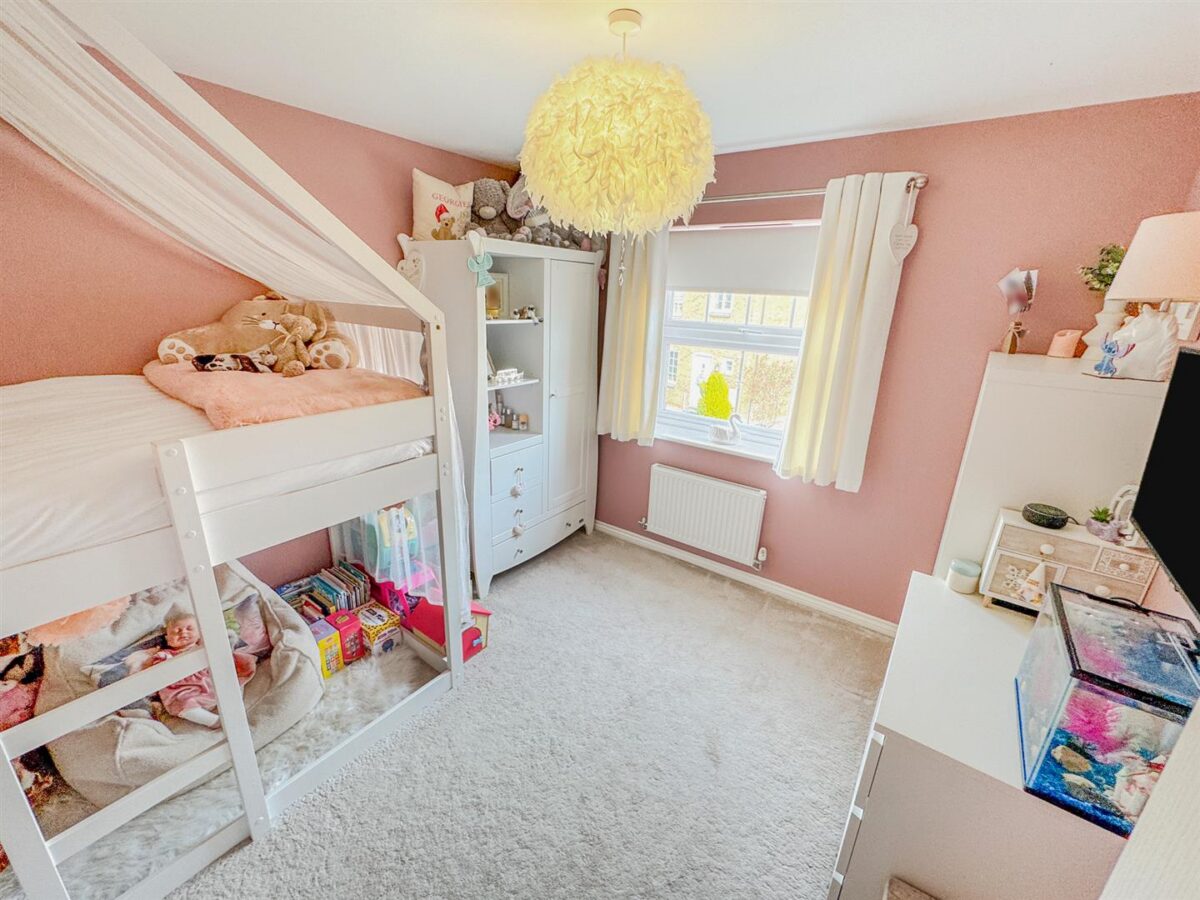 Clarendon Close, Corby