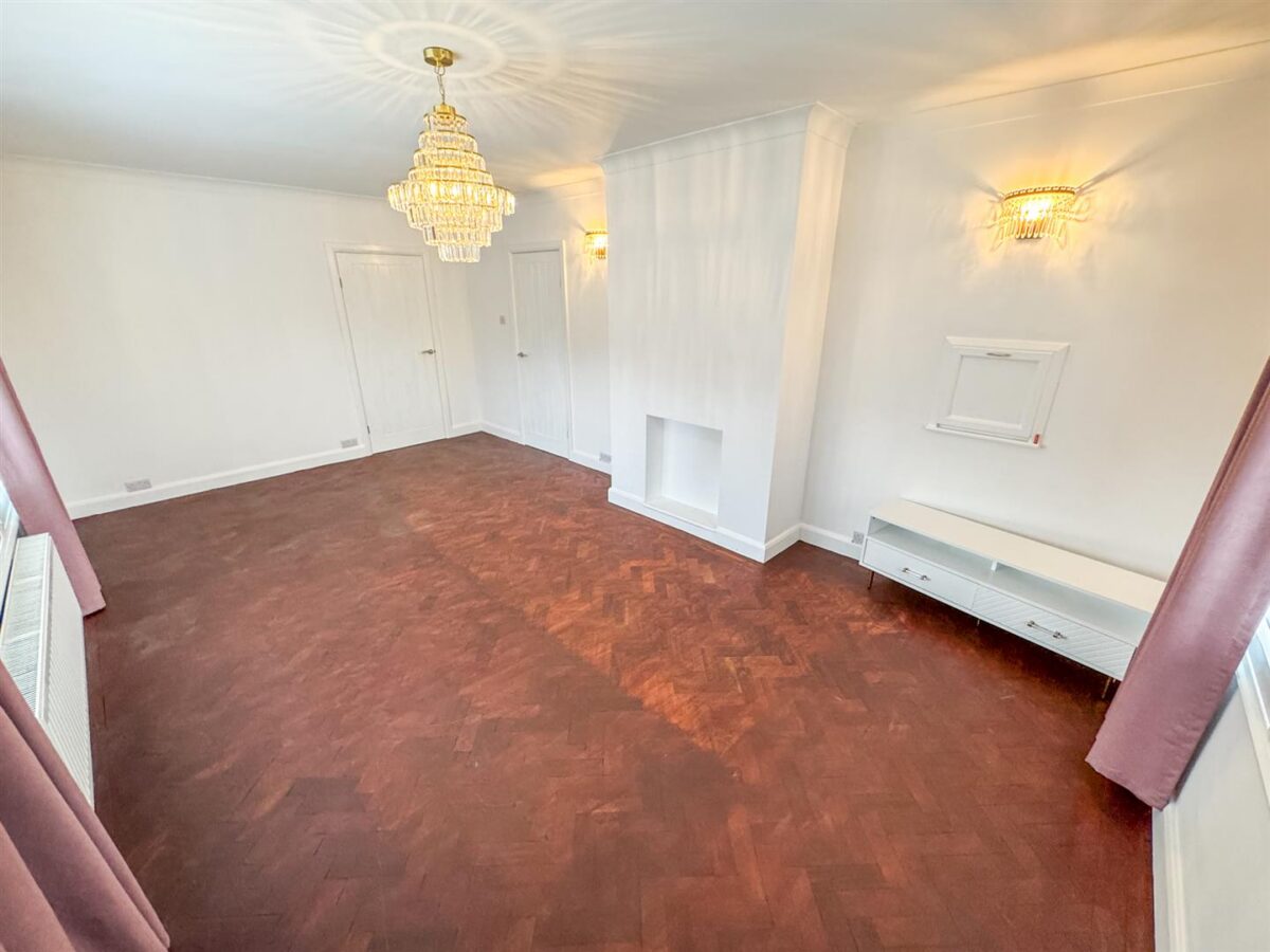 Baysdale Avenue, Corby