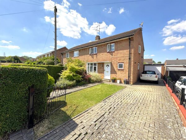 Norfolk Close, Corby