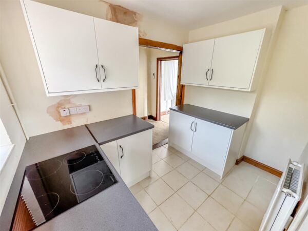 Franklin Fields, Corby