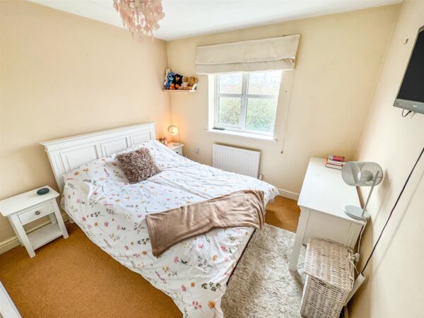 Chatsworth Road, Corby