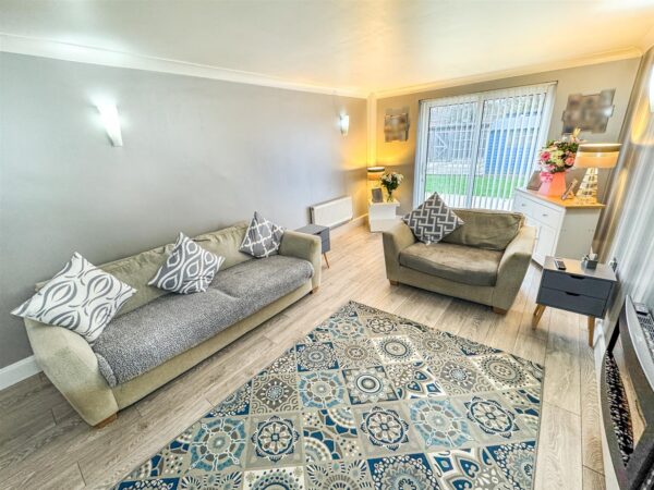 Warminster close, Corby