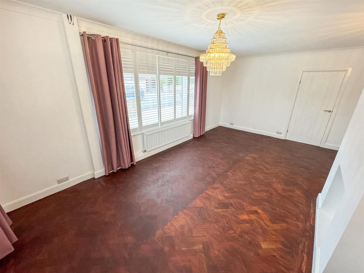 Baysdale Avenue, Corby