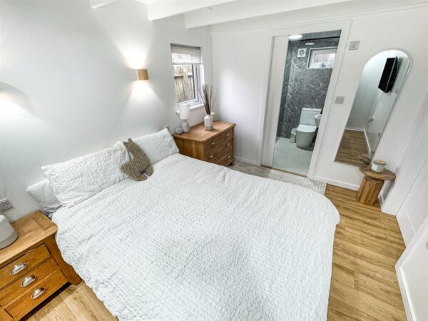 Wheatley Avenue, Corby