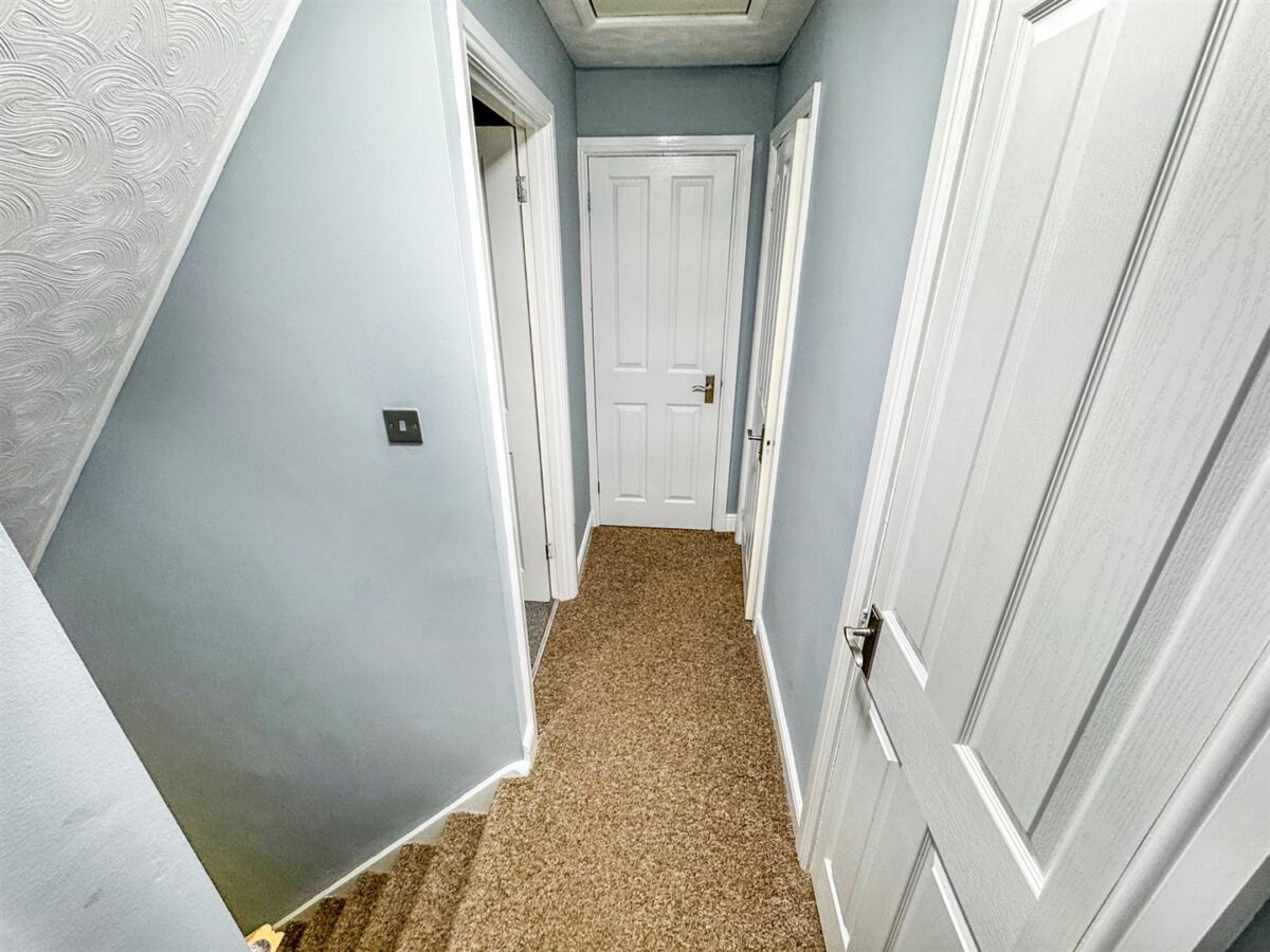 Warminster close, Corby