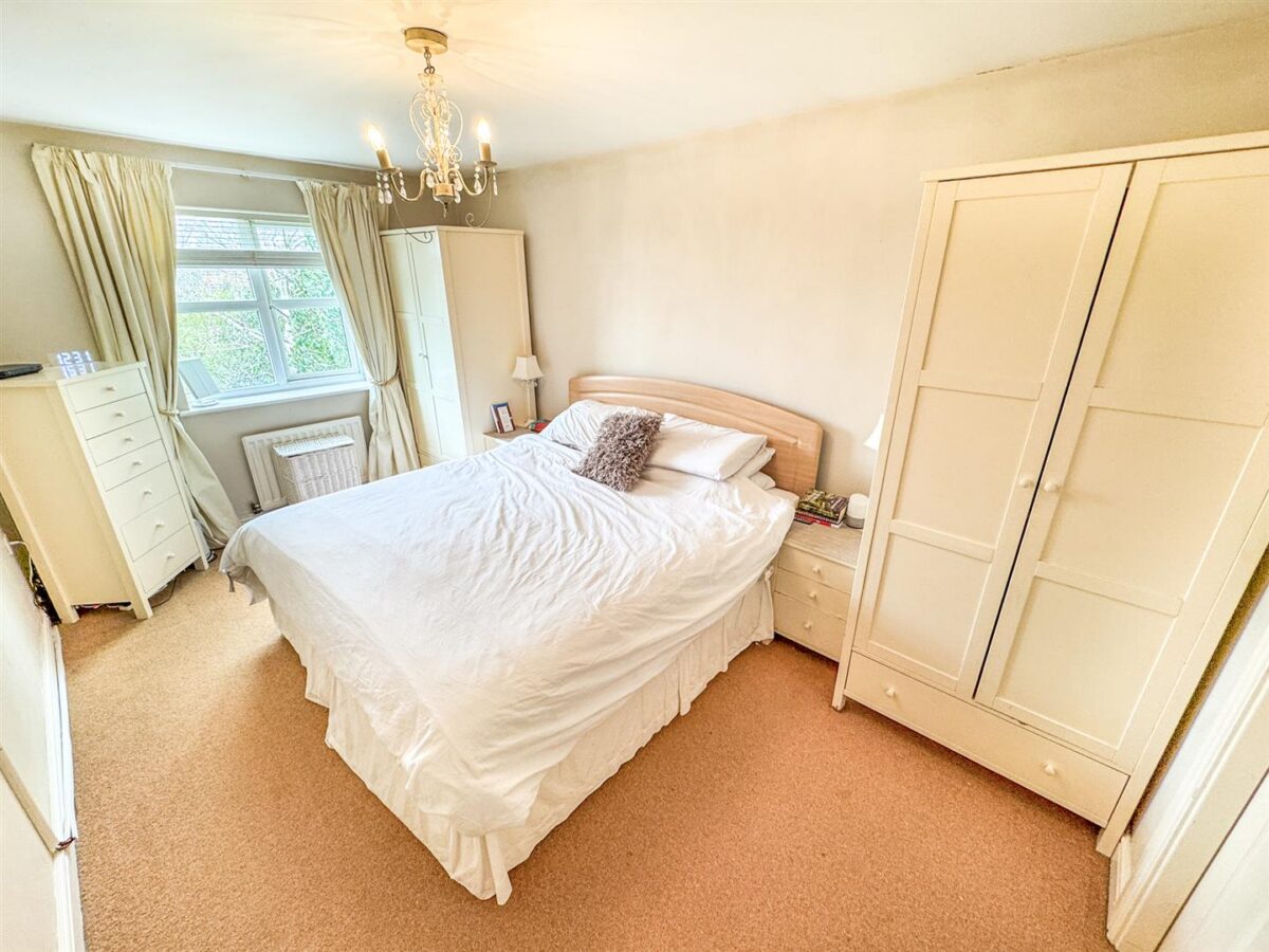 Chatsworth Road, Corby