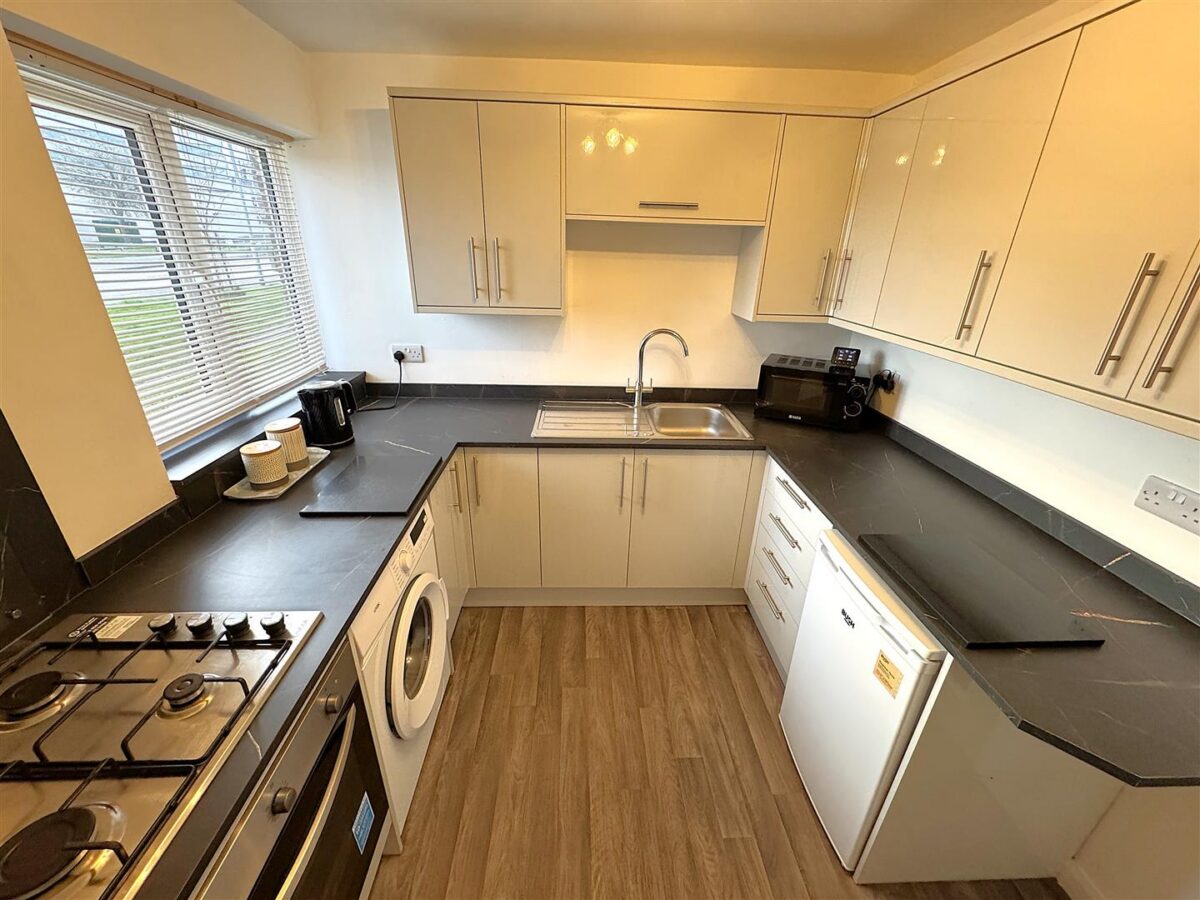 Elizabeth Street, Corby