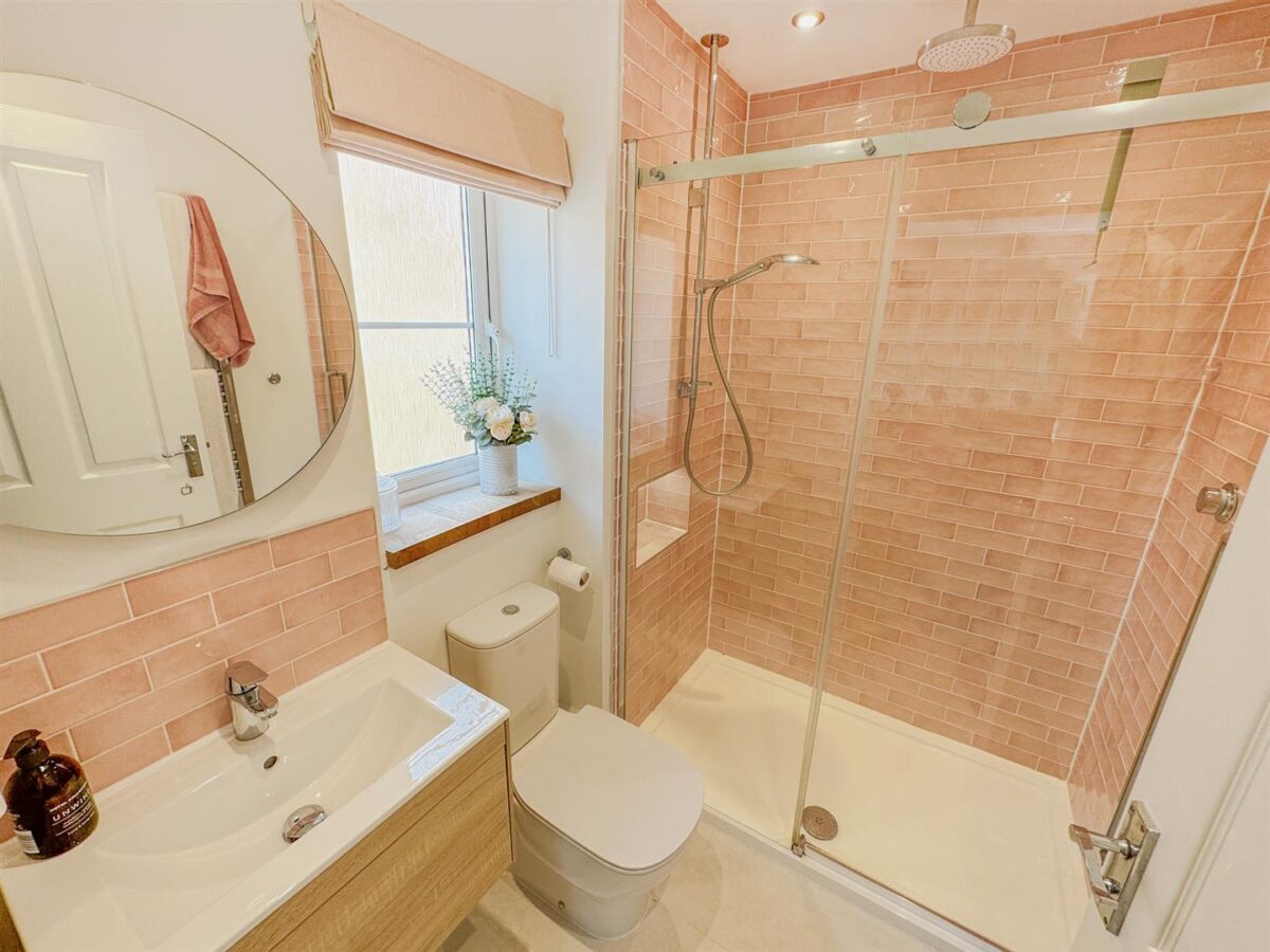 Clarendon Close, Corby