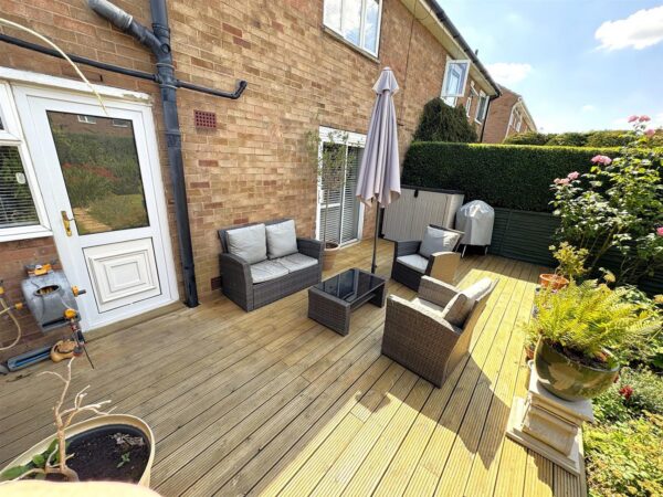 Norfolk Close, Corby