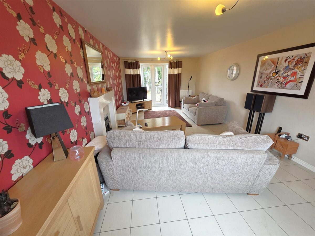 Cheltenham Road, Corby