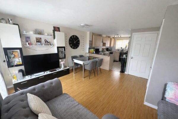 Cheltenham Road, Corby