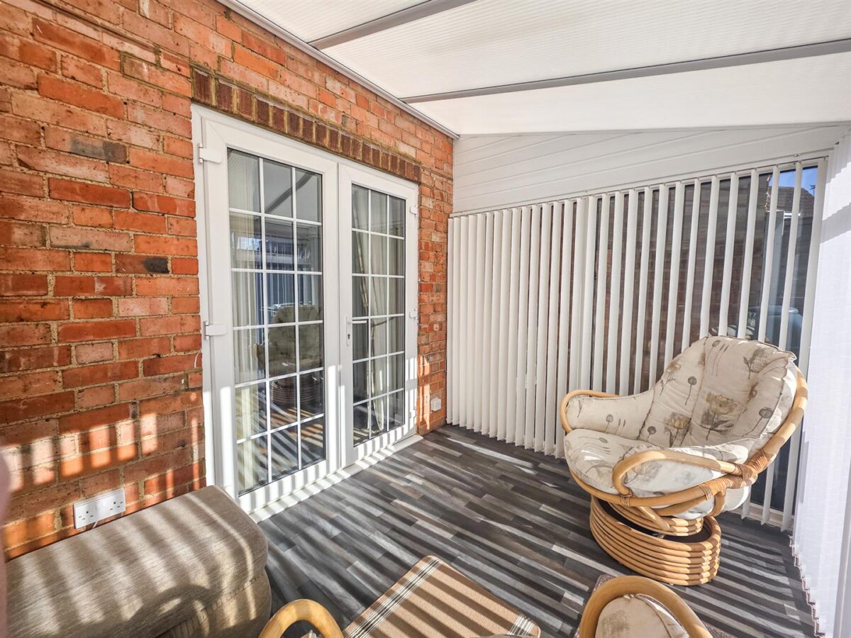 Tanfields Grove, Corby