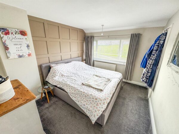 Ollerton Walk, Corby