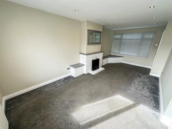 Ollerton Walk, Corby