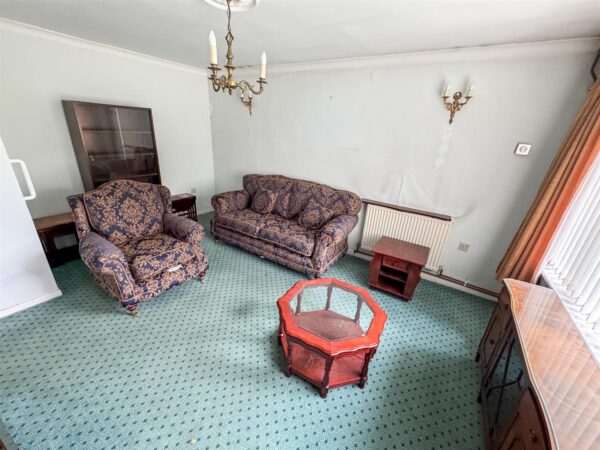 Hillside Crescent, Weldon, Corby