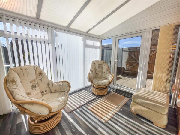 Tanfields Grove, Corby