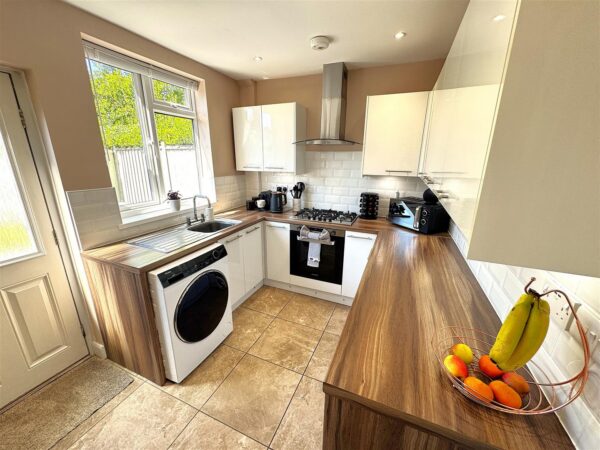 Thoroughsale Road, Corby