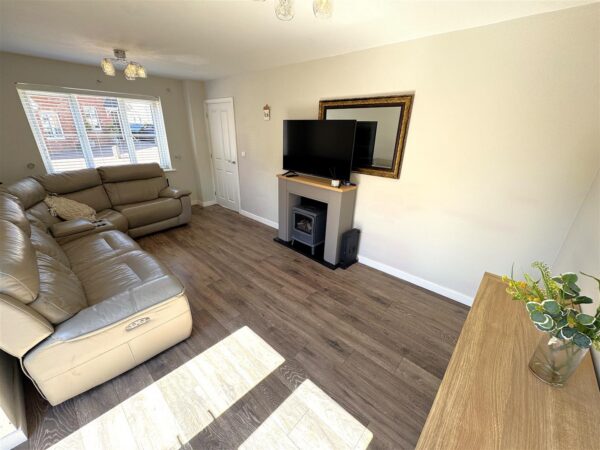 Sunningdale drive, Corby