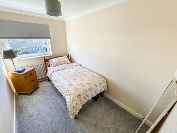 Langport Green, Corby