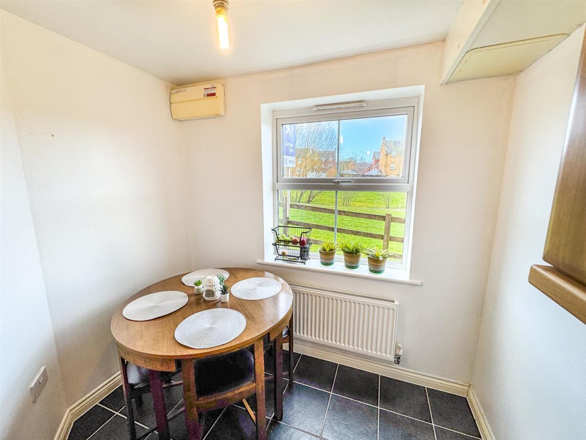 Clarendon Close, Corby