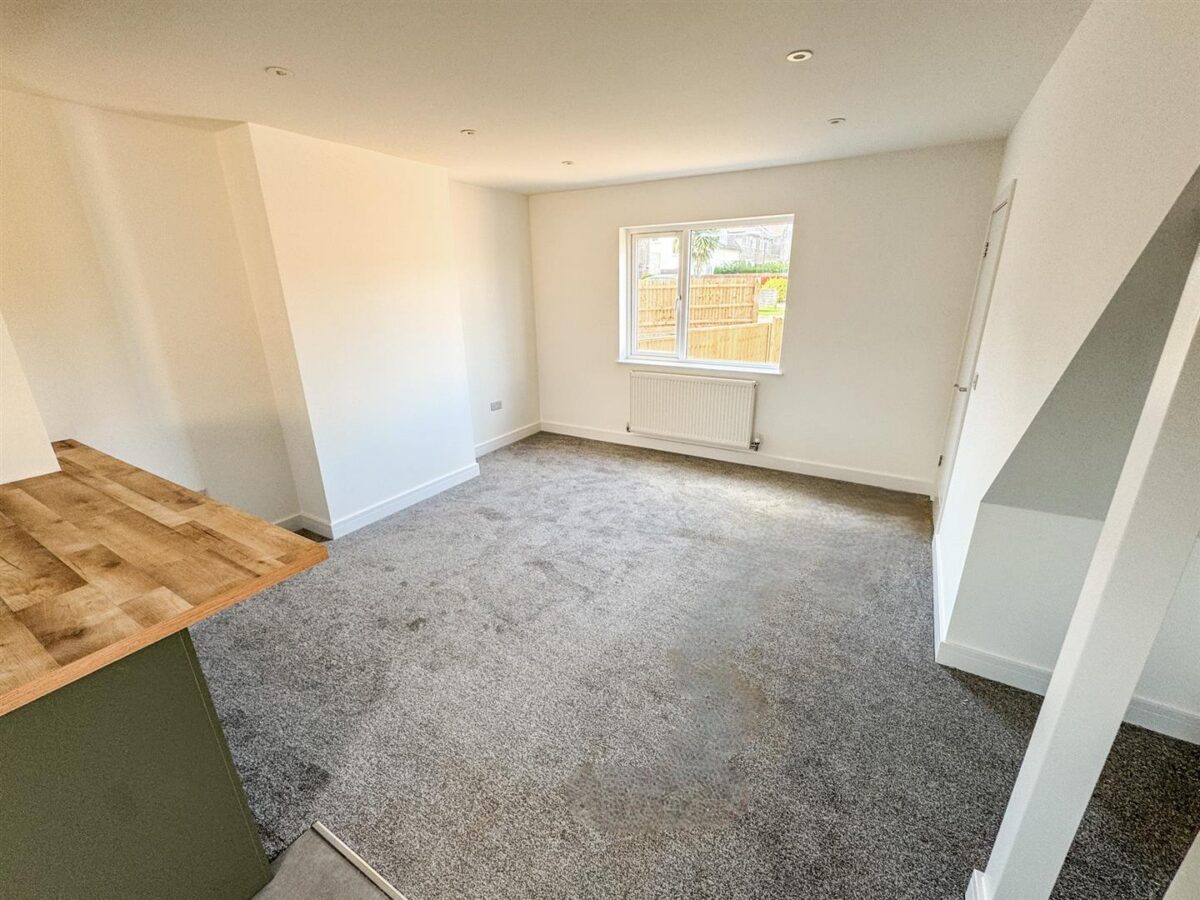 Franklin Fields, Corby