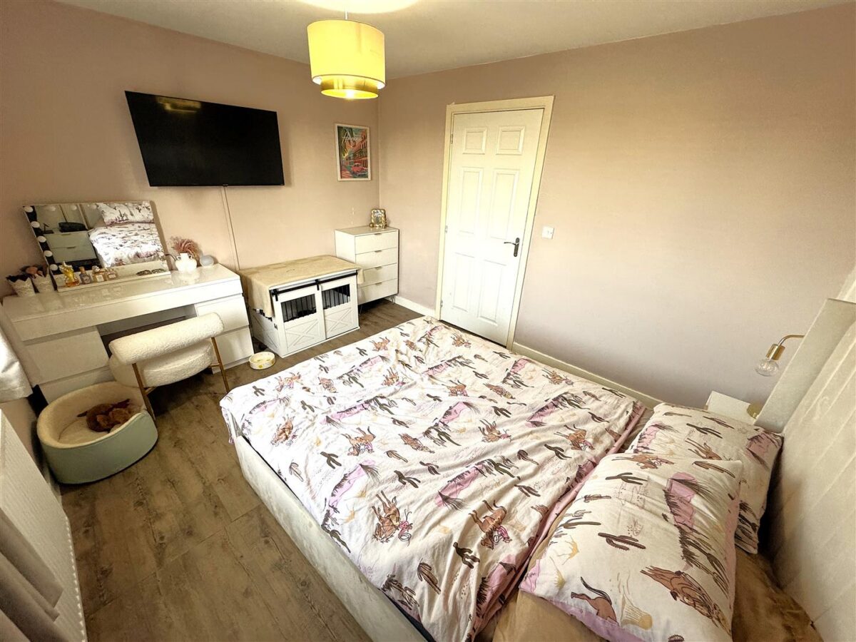 Airfield Way, Weldon, Corby