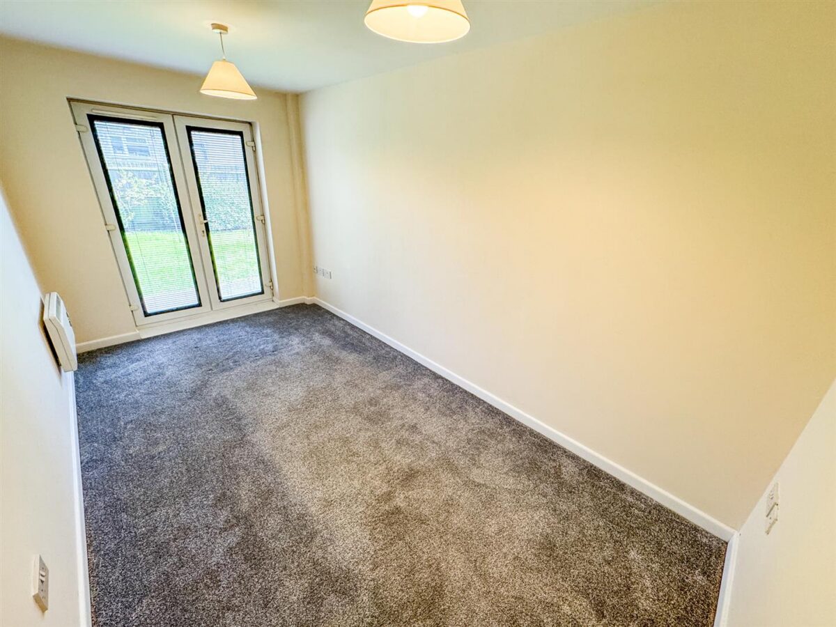 Langdale Grove, Corby