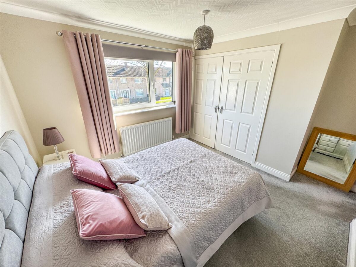 Langport Green, Corby