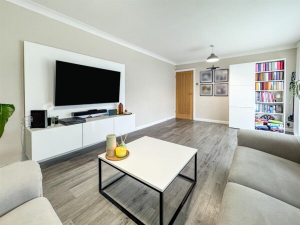 25, Tower Hill Road, Corby, North Northamptonshire