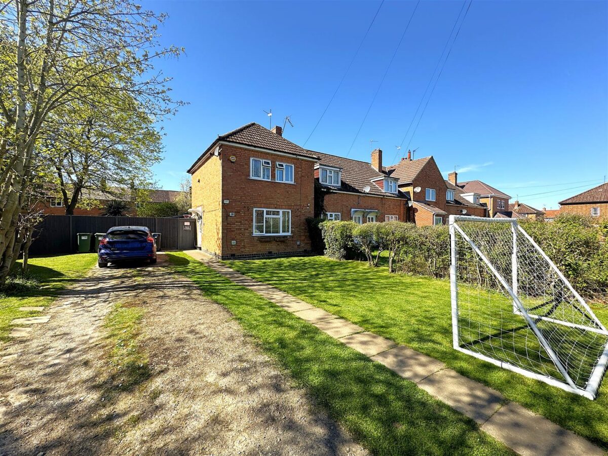 Fineshade Grove, Corby