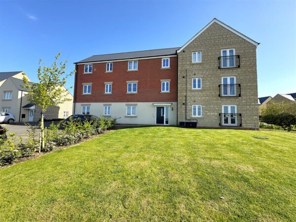 Airfield Way, Weldon, Corby