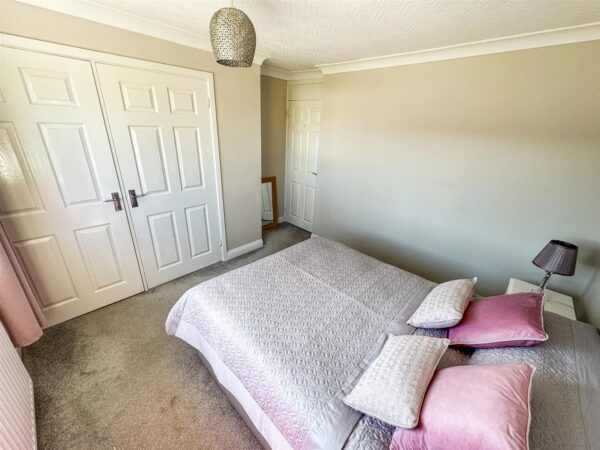 Langport Green, Corby