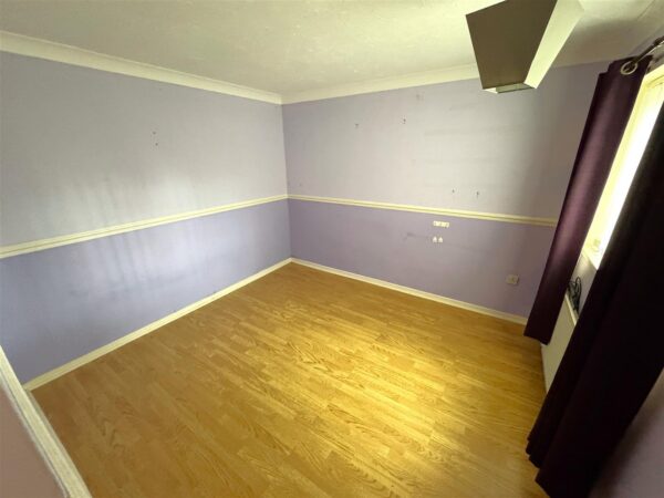 Kensington walk, Corby