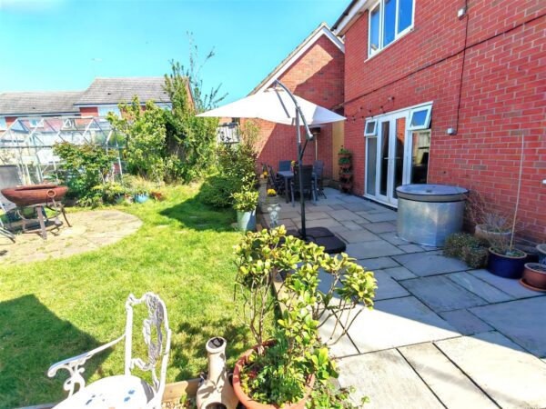 Melford Close, Corby