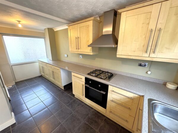 Kensington walk, Corby