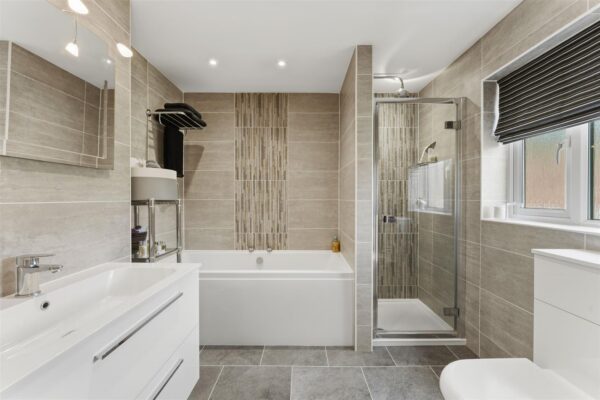 Beech Close, Desborough, Kettering